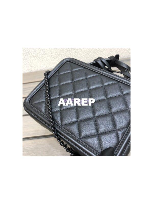 Replica Chanel CC Filigree Vanity Case A93343 So Black Lambskin 28