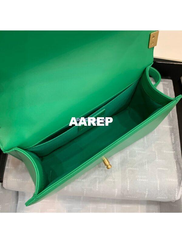 Replica Chanel Le boy Lambskin Bag 67086 Green 9