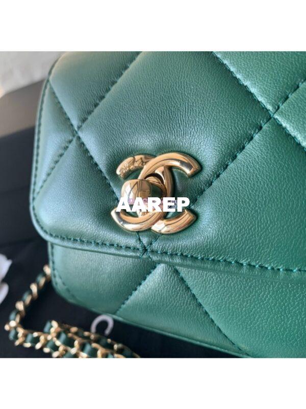 Replica Chanel Small Trendy CC Clutch Chain w Large Quilting Lambskin A81633 Green 2