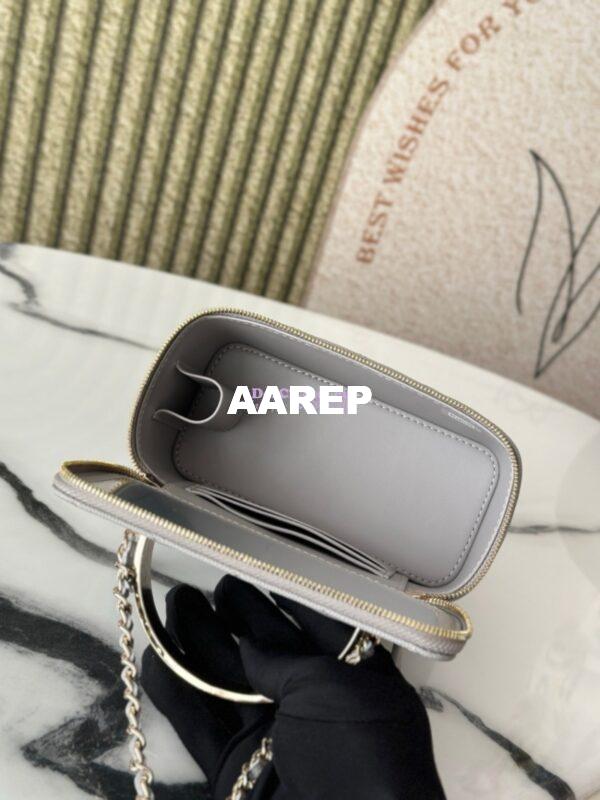 Replica Chanel Exclusive Limited-Edition Grained Calfskin Metal Enamel Handle Vanity Chain Bag – AP4426 Grey 7