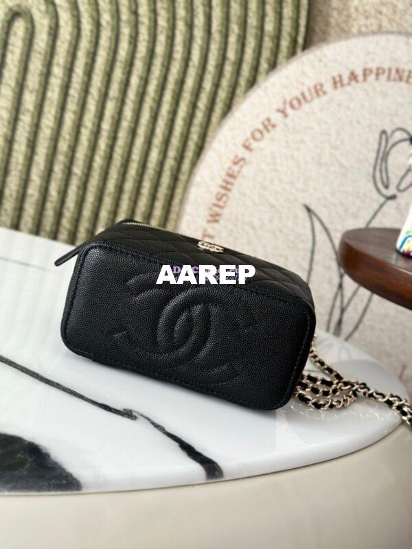 Replica Chanel Exclusive Limited-Edition Grained Calfskin Metal Enamel Handle Vanity Chain Bag – AP4426 Black 8