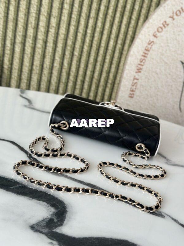 Replica Chanel SS25 CC Enamel Wallet On Chain WOC in Lambskin AP4511 Black 6