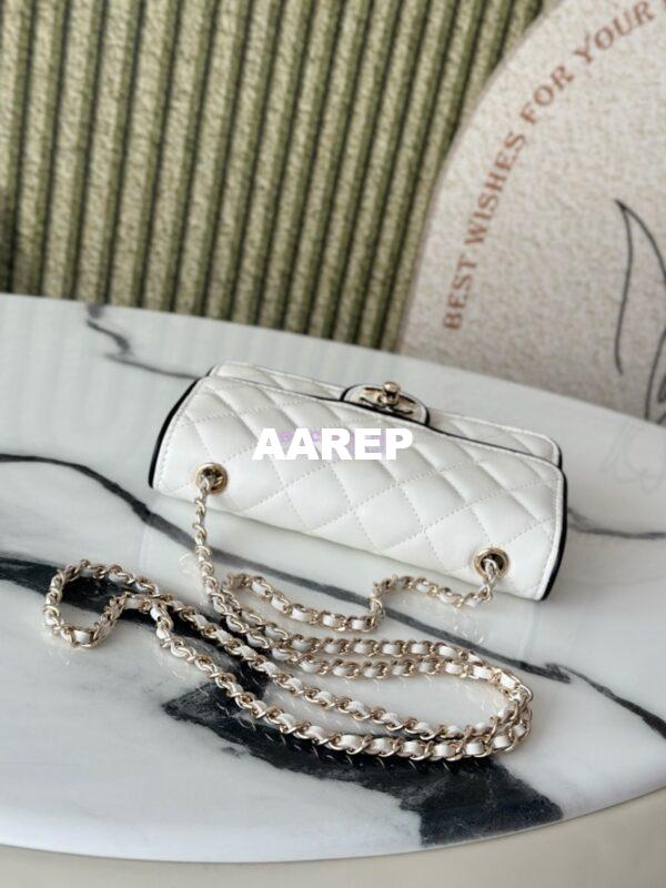 Replica Chanel SS25 CC Enamel Wallet On Chain WOC in Lambskin AP4511 White 6