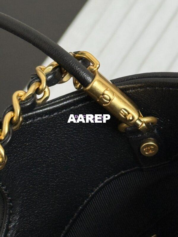 Replica Chanel Medium 31 Shopping Bag in Shiny Lambskin and Suede Goatskin AS4853 Black 7
