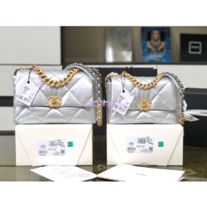 Replica Chanel 19 Flap Bag AS1160 AS1161 Metallic Lambskin Silver