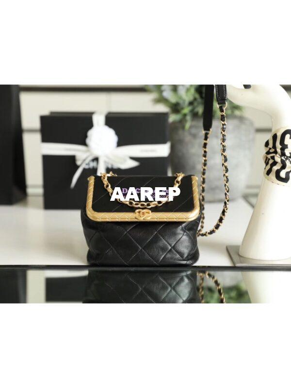 Replica Chanel Lambskin Kiss-Lock Clasp Bag AS1886 Black 2