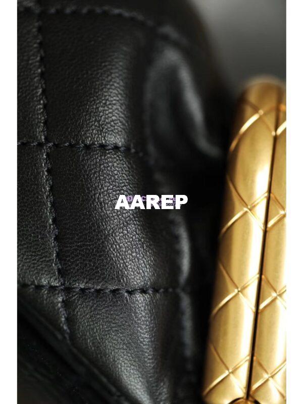 Replica Chanel Small Lambskin Kiss-Lock Bag AS1885 Black 6