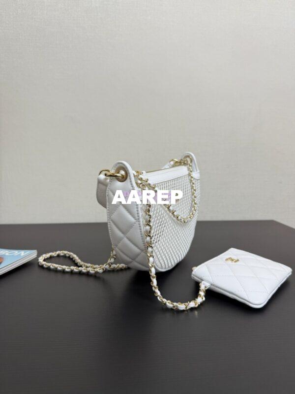 Replica Chanel SS25 Clutch With Chain  Mesh and Shiny Lambskin AP4573 White 4