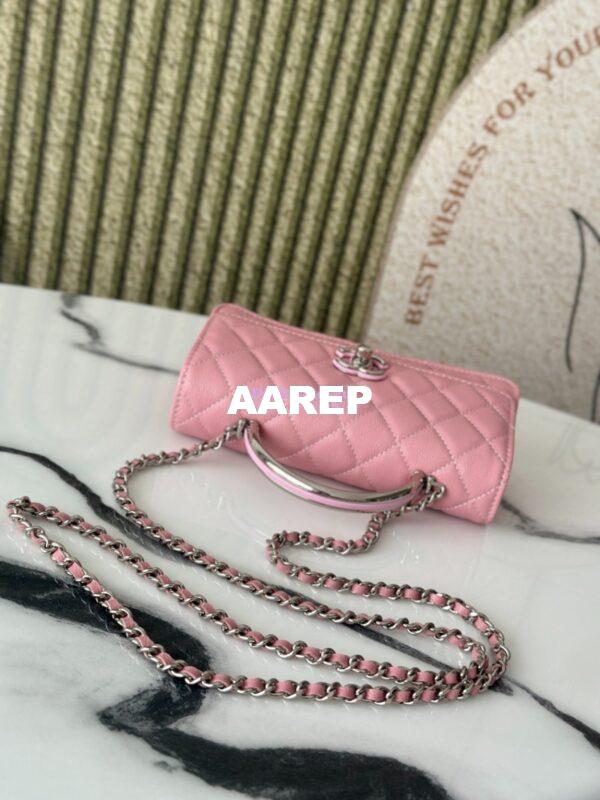 Replica Chanel SS25 Clutch with Chain with Top Handle Bag Metal Resin AP4498 Light Pink 3