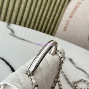 Replica Chanel SS25 Clutch with Chain with Top Handle Bag Metal Resin AP4498 White 2
