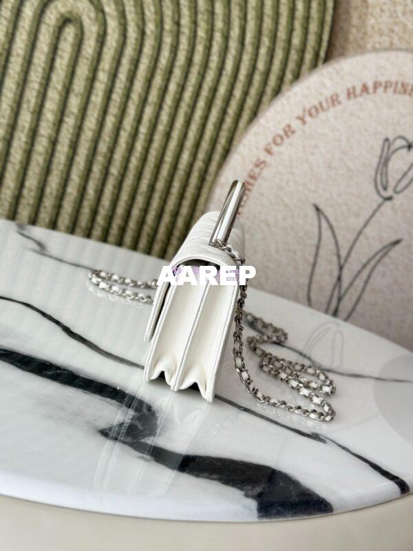 Replica Chanel SS25 Clutch with Chain with Top Handle Bag Metal Resin AP4498 White 6