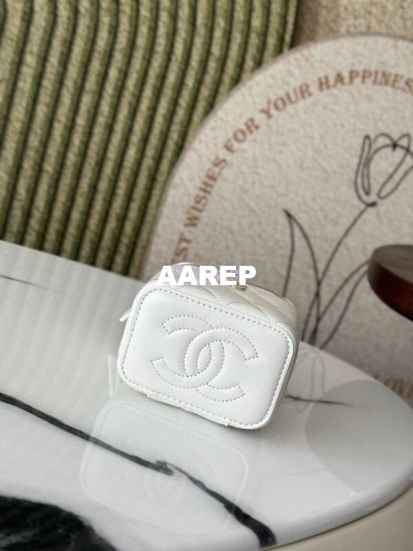 Replica Chanel New SLG Lambskin Small Vanity With Chain and Top Handle Bag AP2198 White 4