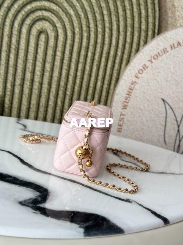 Replica Chanel New Clutch With Chain in Lambskin AP2303 Light Pink 5