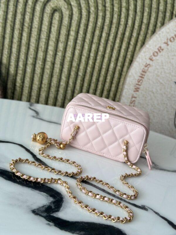 Replica Chanel New Clutch With Chain in Lambskin AP2303 Light Pink 6