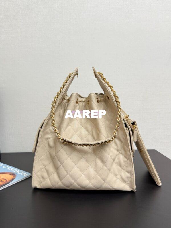 Replica Chanel 25C Large Bucket Bag in Suede Goatskin AS5311 Beige 8