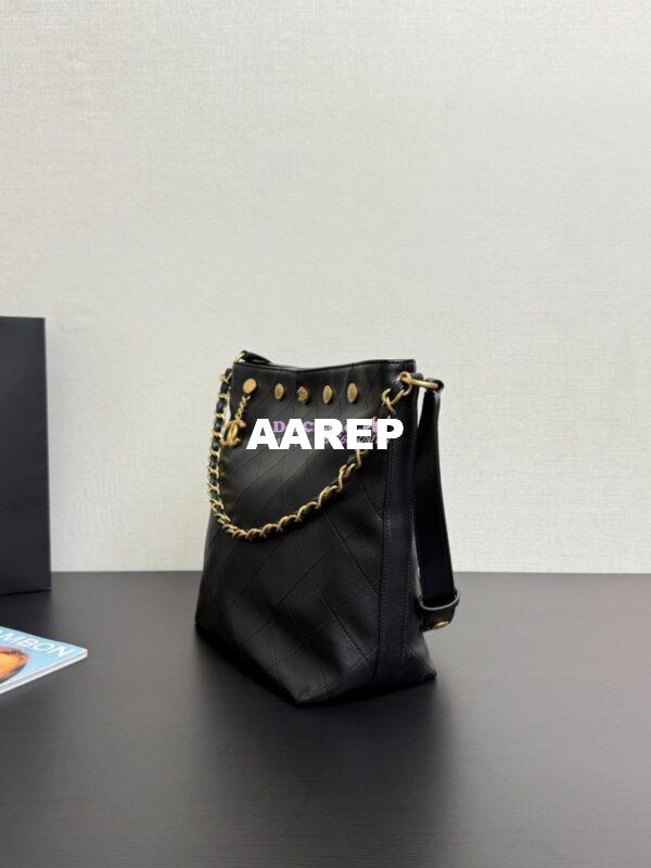 Replica Chanel SS25 Large Bucket Bag in Shiny Lambskin Gold Hardware AS5406 Black 4