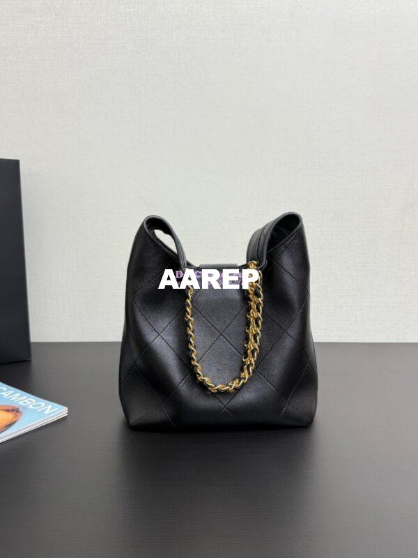 Replica Chanel SS25 Hobo Bag Shiny Lambskin AS5409 Black 8
