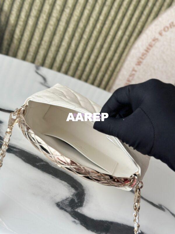 Replica Chanel 25S Limited Edition Grained Calfskin Vanity Box Bag with Top Handle AP4591 White 10