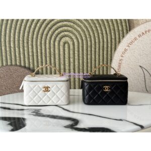 Replica Chanel 25C Lambskin Vanity with Chain AP2805 White