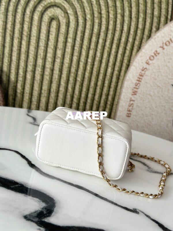 Replica Chanel 25C Lambskin Vanity with Chain AP2805 White 12