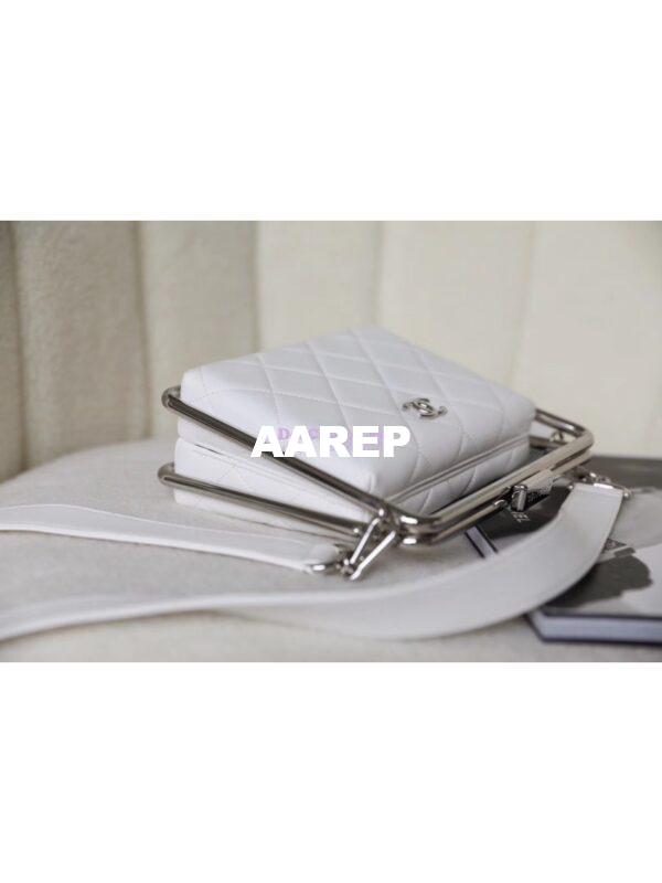 Replica Chanel Lambskin Clutch AS1732 White 7