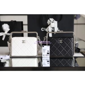 Replica Chanel Lambskin Clutch AS1732 Black