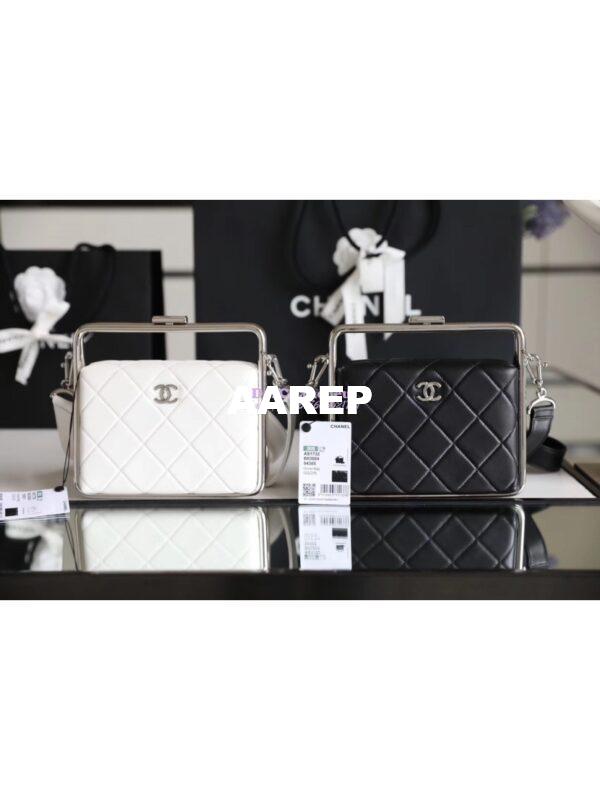 Replica Chanel Lambskin Clutch AS1732 Black