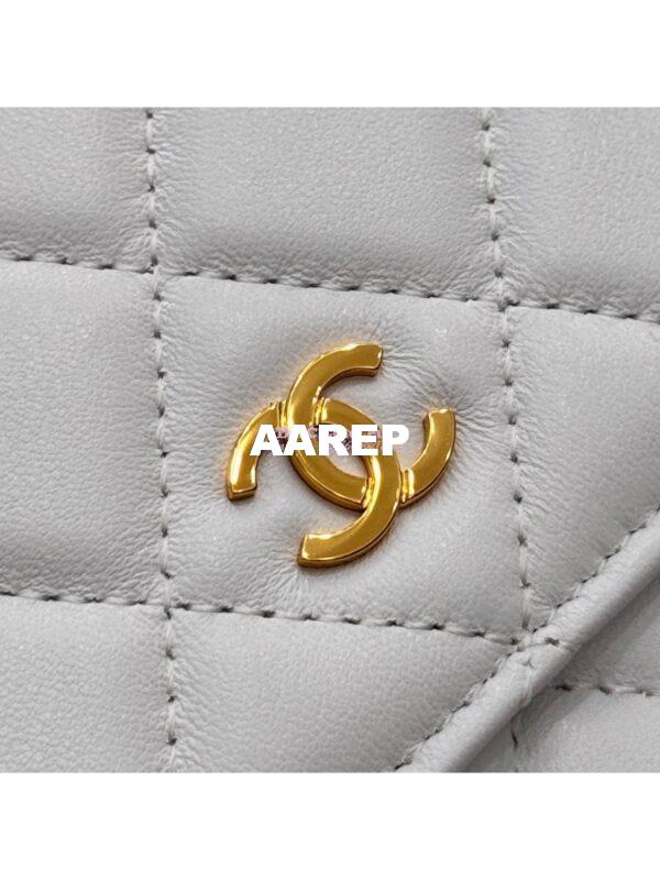 Replica Chanel New Magnetic Lambskin Wallet On Chain WOC White Bag 33814 15
