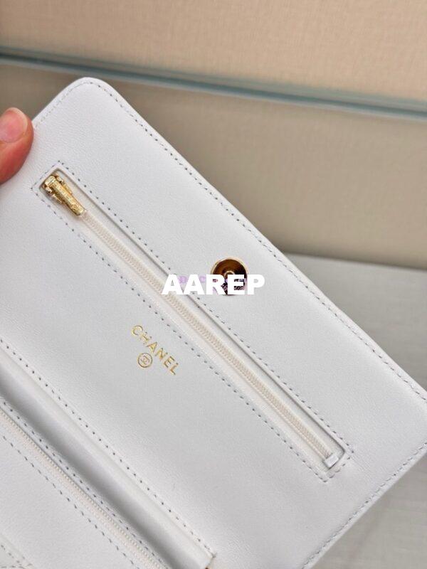 Replica Chanel New Magnetic Lambskin Wallet On Chain WOC White Bag 33814 18