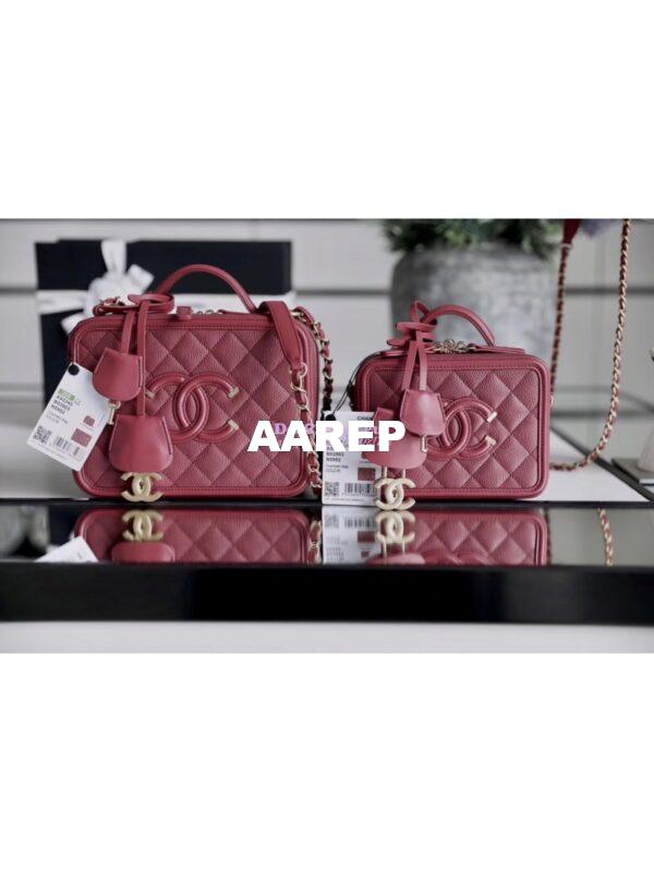 Replica Chanel CC Filigree Vanity Case Vanity Case A93343 Caviar Burgundy