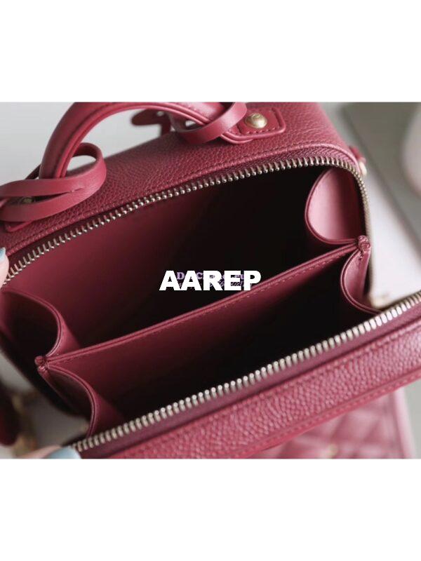 Replica Chanel CC Filigree Vanity Case Vanity Case A93343 Caviar Burgundy 15