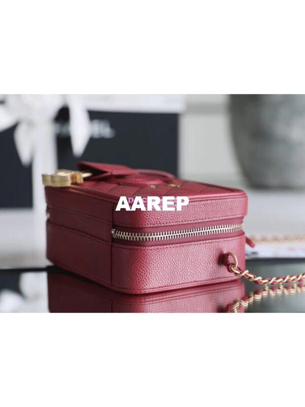 Replica Chanel CC Filigree Vanity Case Vanity Case A93343 Caviar Burgundy 16