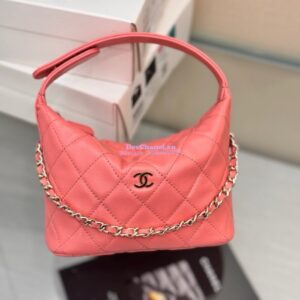 Replica Chanel 25C Pochette Avec Chain in Shiny Grained Calfskin AP4386 Coral (Limited Edition) 2