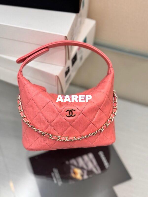 Replica Chanel 25C Pochette Avec Chain in Shiny Grained Calfskin AP4386 Coral (Limited Edition) 4