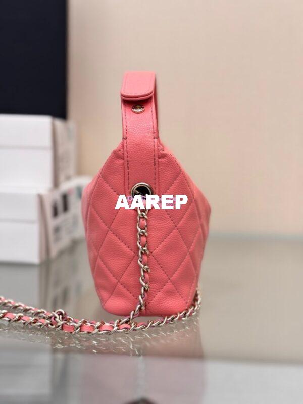 Replica Chanel 25C Pochette Avec Chain in Shiny Grained Calfskin AP4386 Coral (Limited Edition) 9