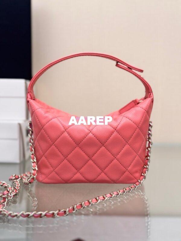 Replica Chanel 25C Pochette Avec Chain in Shiny Grained Calfskin AP4386 Coral (Limited Edition) 10