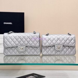 Replica Chanel CF Medium Classic Double Flap Bag Quilted Metallic Caviar Silver