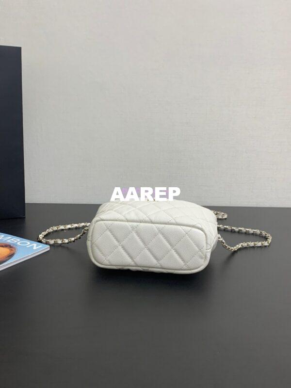 Replica Chanel 25C Pochette Avec Chain in Shiny Grained Calfskin AP4386 White (Limited Edition) 4