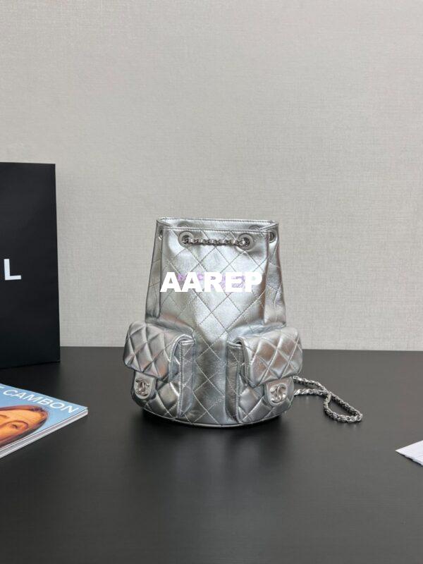 Replica Chanel 24/25SS Shiny Lambskin Backpack AS5310 MEtallic Silver 3