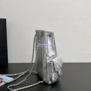 Replica Chanel 24/25SS Shiny Lambskin Backpack AS5310 MEtallic Silver 2