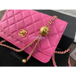 Replica Chanel WOC With CC Details On Strap AP1450 in Lambskin Pink 2