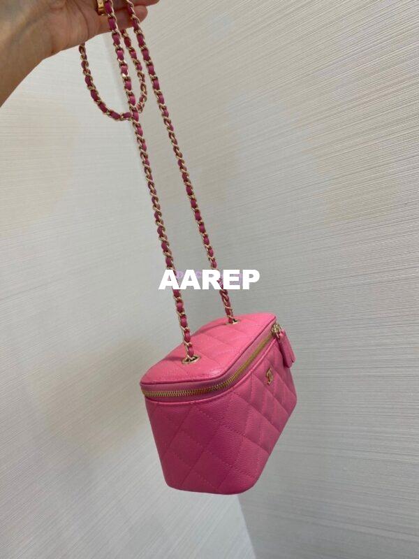 Replica Chanel Small Vanity With Classic Chain in Grained Calfskin AP1341 Pink 3