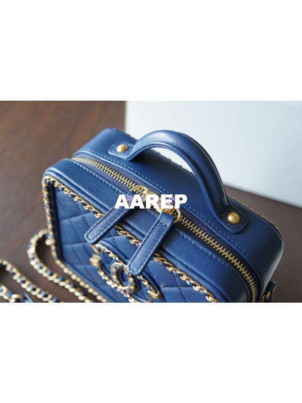 Replica Chanel Small CC Filigree Chain Around Vanity Case AS1785 Blue 3