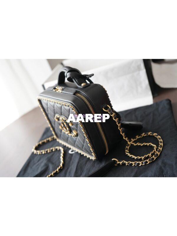 Replica Chanel Small CC Filigree Chain Around Vanity Case AS1785 Black 7