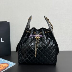 Replica Chanel 25C Large Bucket Bag in Lambskin AS5311 Black