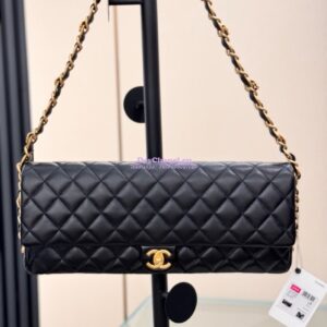 Replica Chanel 24K Maxi Clutch Bag in Shiny Lambskin AS5006