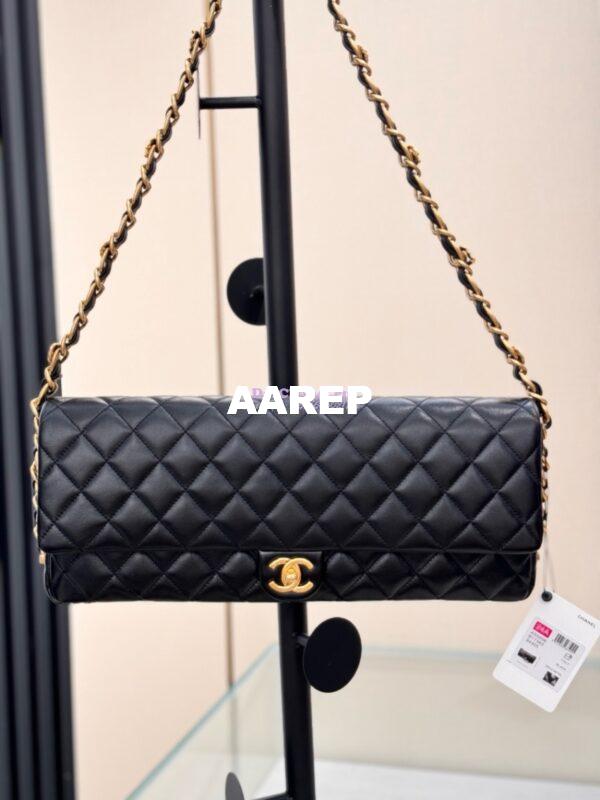 Replica Chanel 24K Maxi Clutch Bag in Shiny Lambskin AS5006 3