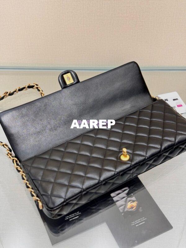 Replica Chanel 24K Maxi Clutch Bag in Shiny Lambskin AS5006 11