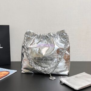 Replica Chanel 22 Handbag Metallic Calfskin & Silver Metal AS3260 AS3261 Metallic Silver