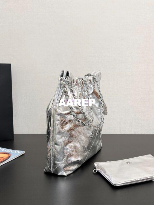 Replica Chanel 22 Handbag Metallic Calfskin & Silver Metal AS3260 AS3261 Metallic Silver 5